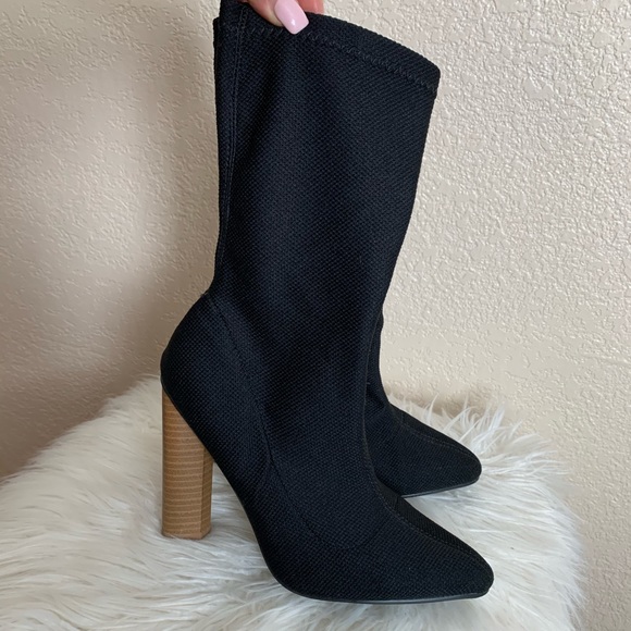 Black ankle boots - Picture 2 of 5